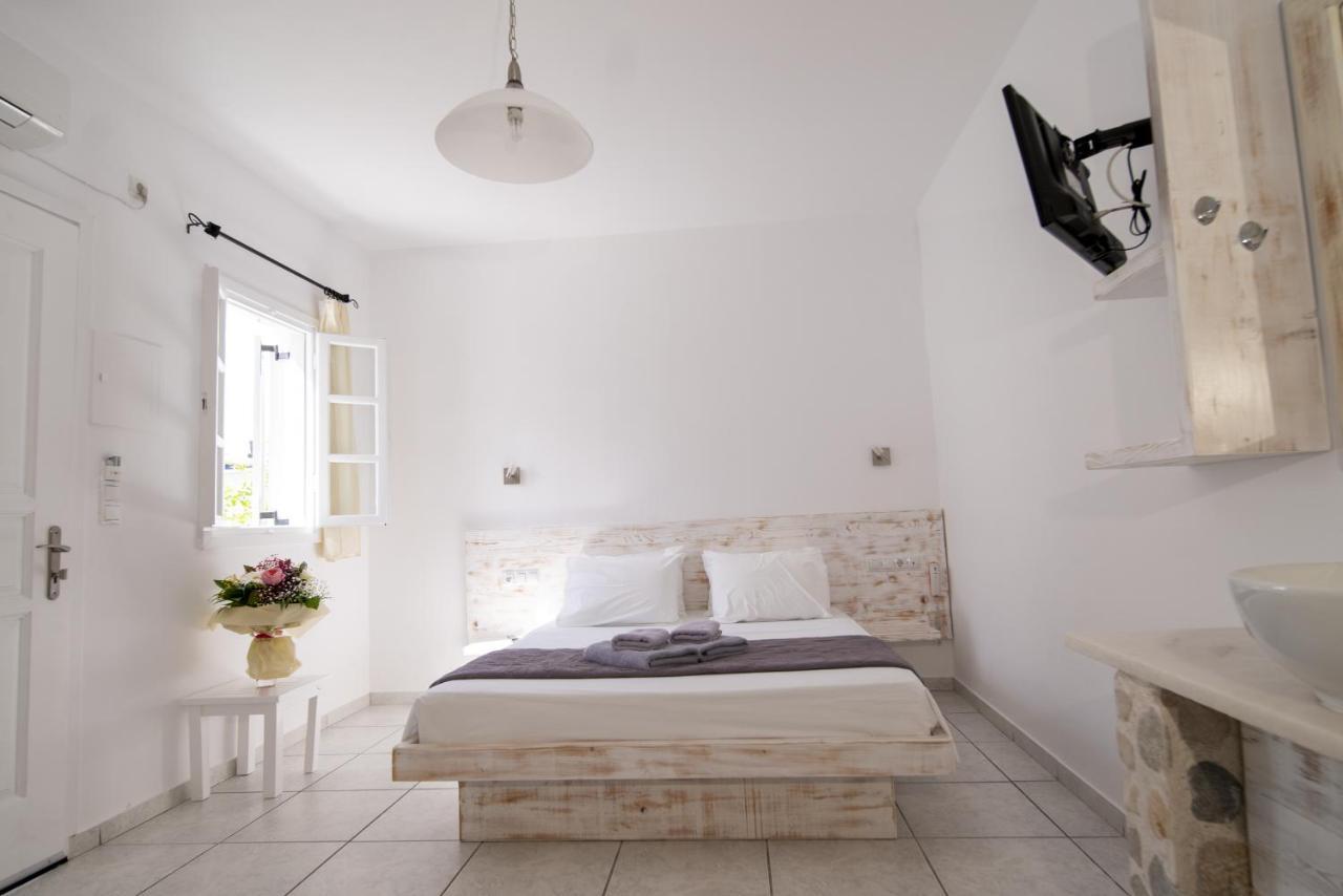 فندق Porto Naoussa (Adults Only) المظهر الخارجي الصورة