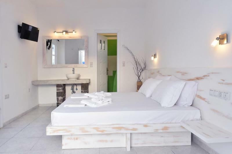 فندق Porto Naoussa (Adults Only) المظهر الخارجي الصورة