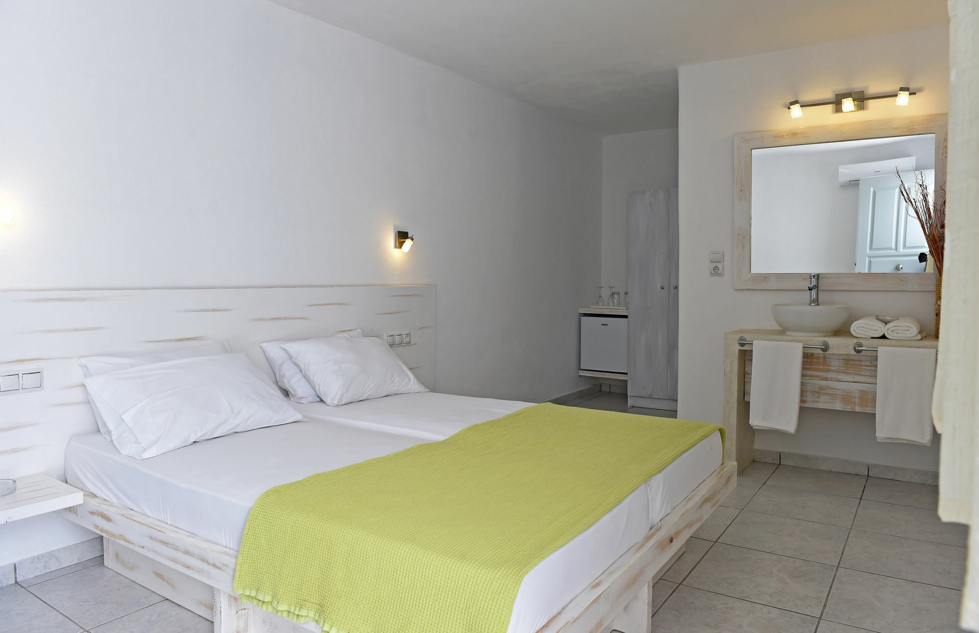 فندق Porto Naoussa (Adults Only) المظهر الخارجي الصورة